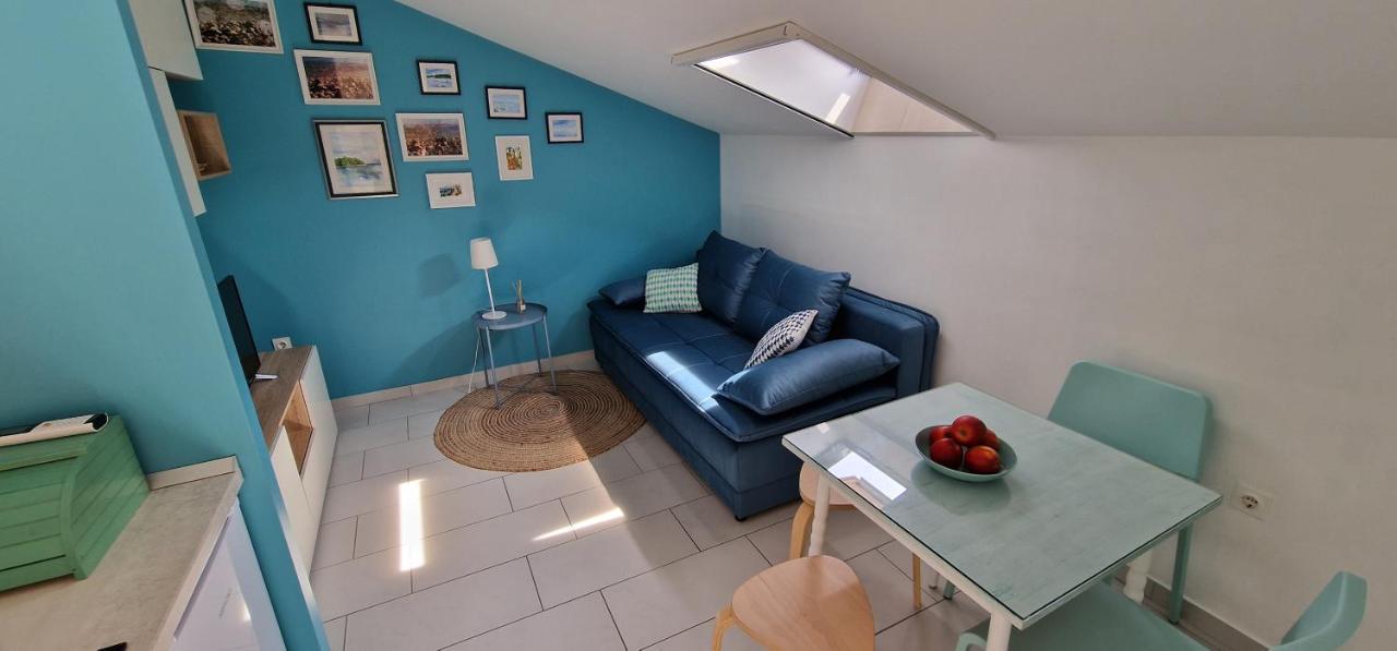 Apartmani Eladora Biograd Na Moru Exterior photo
